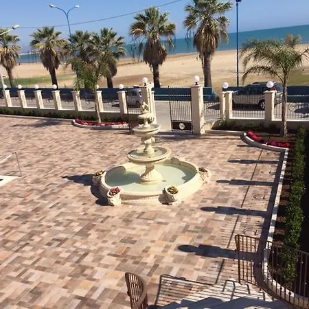 Riviera Palace 4*