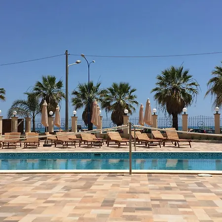 Riviera Palace Szálloda 4*